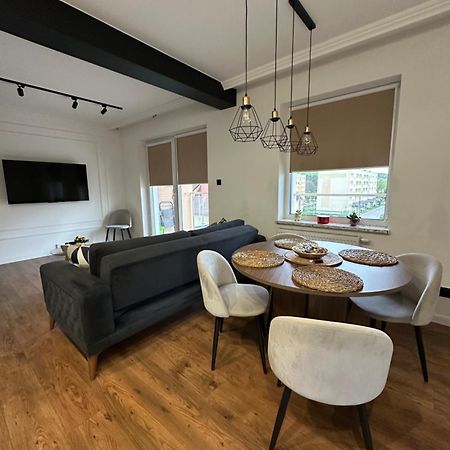 Katerina - Mona Luxury Apartments Lębork Esterno foto