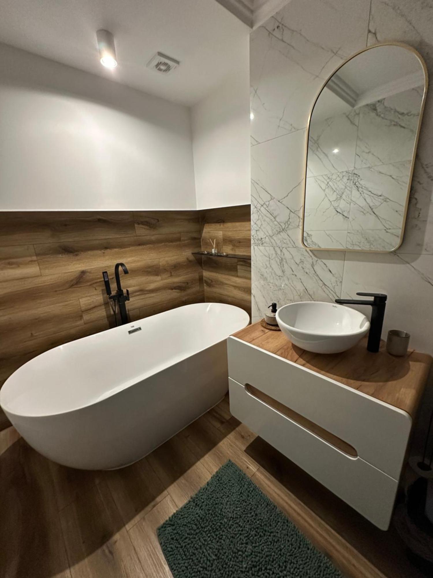 Katerina - Mona Luxury Apartments Lębork Esterno foto